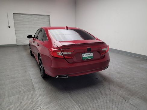 Used 2018 Honda Accord Sport image 6