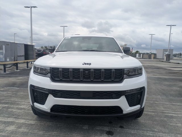 New 2026 Jeep Grand Cherokee Limited AWD/4WD image 9
