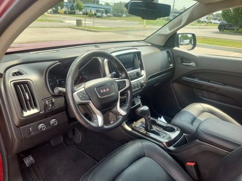 Used 2018 GMC Canyon SLT w/ Driver Alert Package AWD/4WD image 17
