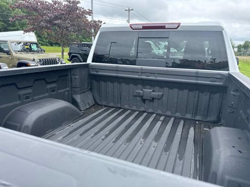 Used 2025 Chevrolet Silverado 1500 RST w/ True North Edition Plus AWD/4WD image 16