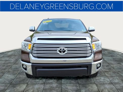 Used 2016 Toyota Tundra Limited w/ Limited Premium Package AWD/4WD image 8