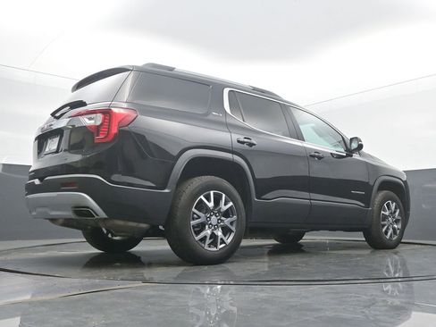 Used 2023 GMC Acadia SLT image 53