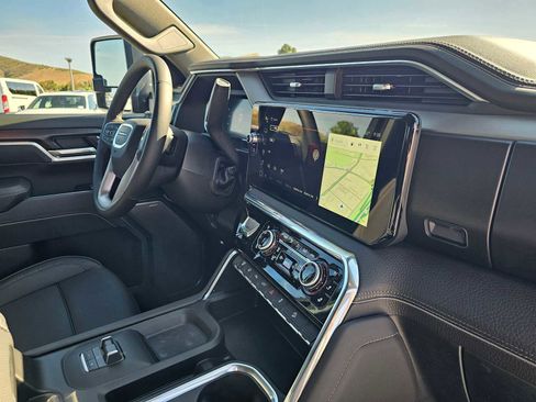 New 2026 GMC Sierra 3500 Denali AWD/4WD image 11