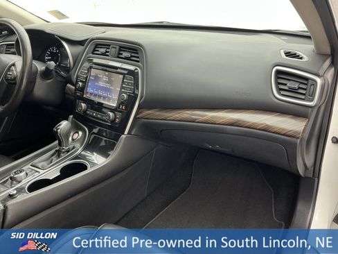 Used 2017 Nissan Maxima Platinum image 24