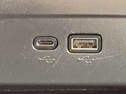 Used 2024 Chevrolet Trax RS w/ Driver Confidence Package image 24