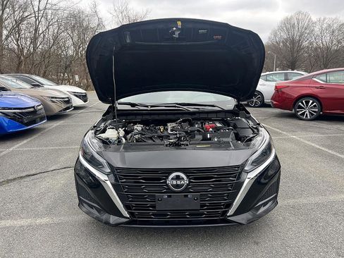 Certified 2023 Nissan Altima 2.5 SV image 9