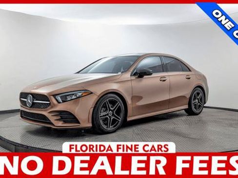 Used 2022 Mercedes-Benz A 220 image 1