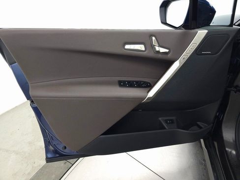 Used 2023 BMW iX xDrive50 w/ Convenience Package image 14