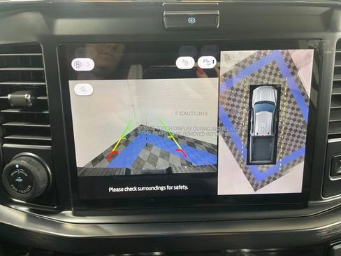 New 2026 Ford F250 Lariat w/ Black Appearance Package image 5