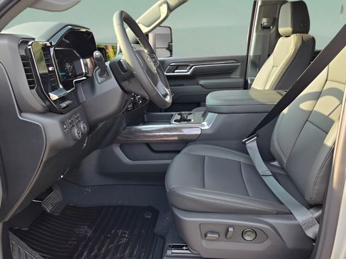 New 2026 Chevrolet Silverado 2500 LTZ w/ Trail Boss Package AWD/4WD image 10