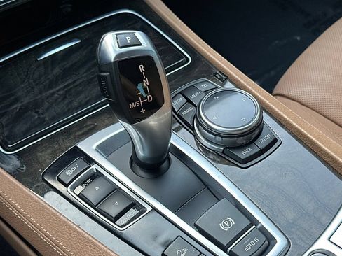 Used 2015 BMW 740Ld xDrive AWD/4WD image 20
