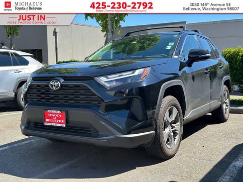 Certified 2025 Toyota RAV4 XLE w/ Convenience Package AWD/4WD image 1