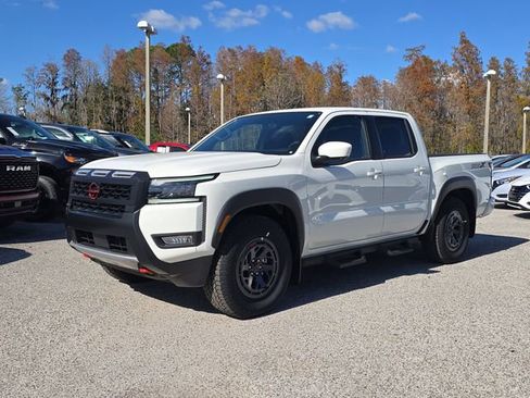 New 2026 Nissan Frontier Pro-X w/ Pro-X Convenience Package image 4