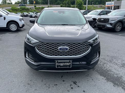 Certified 2023 Ford Edge SEL w/ Convenience Package AWD/4WD image 3