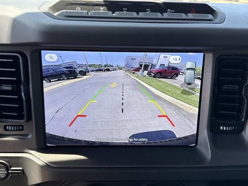 New 2025 Ford Bronco Badlands w/ Sasquatch Package AWD/4WD image 28