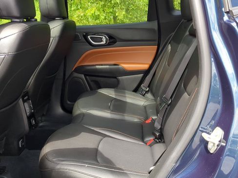 Used 2024 Jeep Compass Limited w/ Sun and Sound Group AWD/4WD image 19