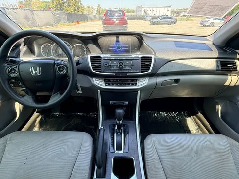 Used 2015 Honda Accord LX image 3