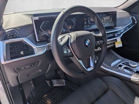 New 2026 BMW X5 xDrive40i image 3