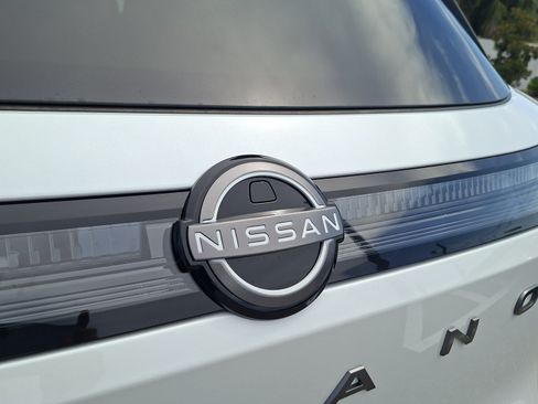 New 2026 Nissan Murano SL w/ Comfort Package AWD/4WD image 16