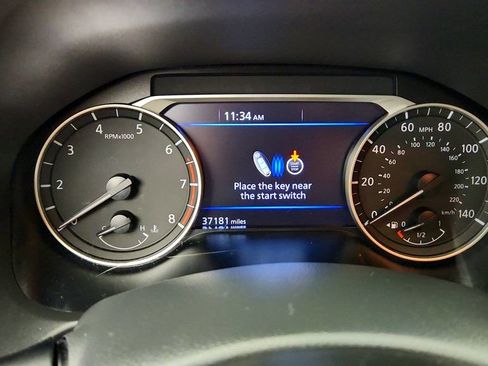 Used 2021 Nissan Altima 2.5 SV w/ SV Premium Package FWD image 15