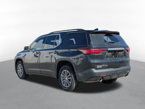 Used 2023 Chevrolet Traverse LT image 4