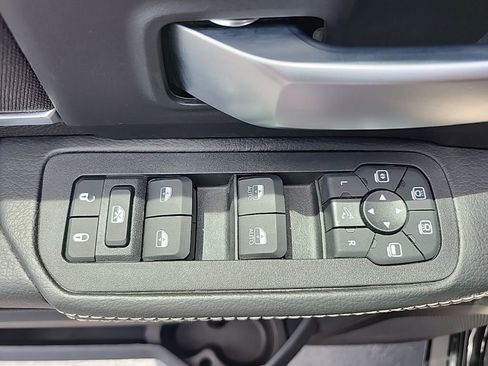 Used 2025 RAM 2500 Big Horn image 29