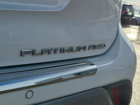 Used 2021 Toyota Highlander Platinum image 7