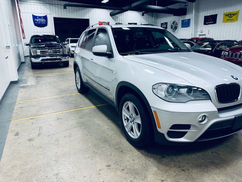 Used 2013 BMW X5 xDrive35i image 18