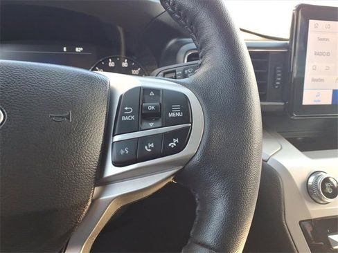 Used 2023 Ford Explorer XLT w/ Equipment Group 202A image 17