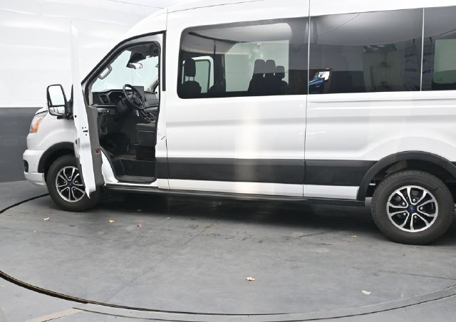 Used 2022 Ford Transit 350 XLT RWD image 42