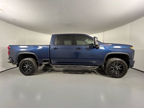 Used 2021 Chevrolet Silverado 2500 LTZ w/ LTZ Plus Package image 8