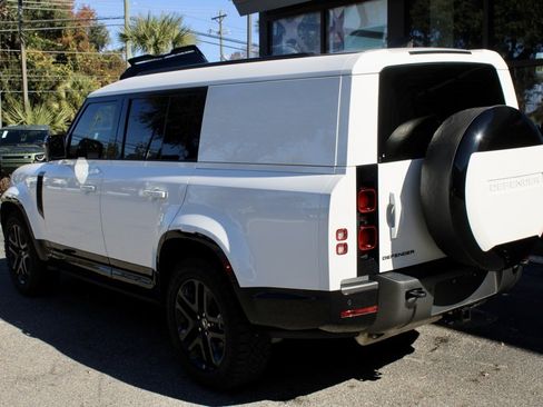 Used 2024 Land Rover Defender 130 Outbound image 9