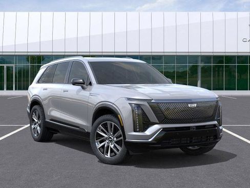 New 2026 Cadillac Vistiq Luxury w/ LPO, Floor Liner Package AWD/4WD image 7