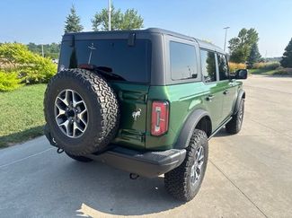 Used 2023 Ford Bronco Badlands AWD/4WD video 3