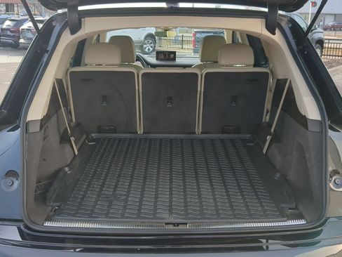 Used 2018 Audi Q7 3.0T Premium Plus image 33