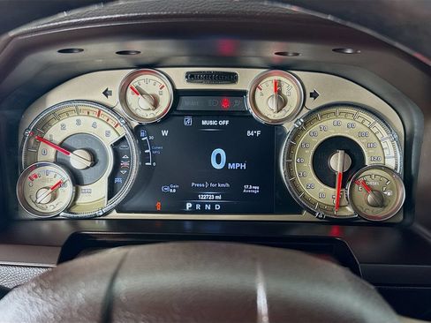 Used 2018 RAM 3500 Laramie Longhorn w/ Longhorn Southfork Package AWD/4WD image 14