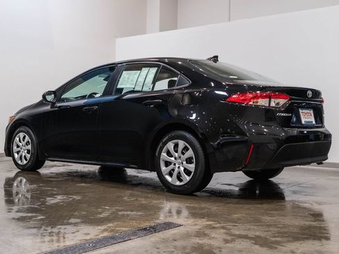 Used 2024 Toyota Corolla LE FWD image 7