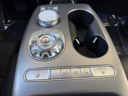 Used 2025 Genesis GV60 RWD image 24