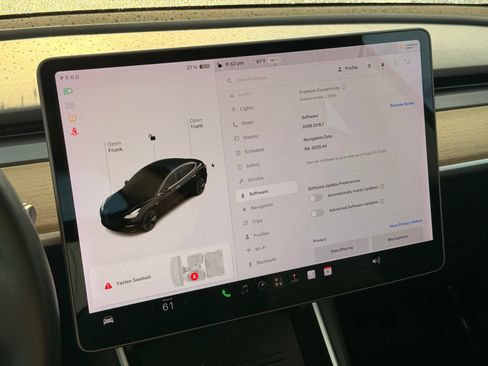 Used 2018 Tesla Model 3 Mid Range RWD image 43