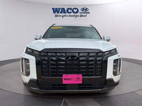 Used 2025 Hyundai Palisade Calligraphy image 3