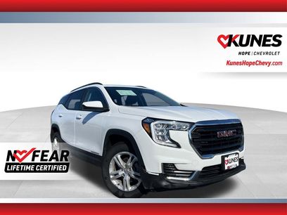 Used 2023 GMC Terrain SLE w/ Driver Convenience Package