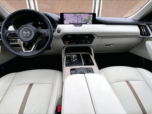 Used 2024 MAZDA CX-90 Plug-In Hybrid w/ Premium Plus image 16