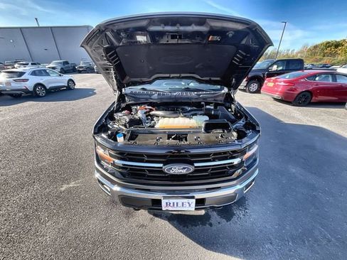 Certified 2024 Ford F150 XLT w/ Mobile Office Package image 25