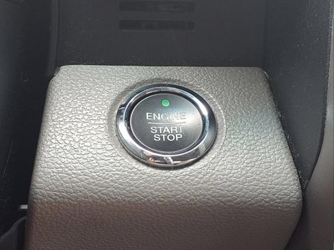 Used 2016 Ford F150 Lariat w/ Equipment Group 501A Mid RWD image 23