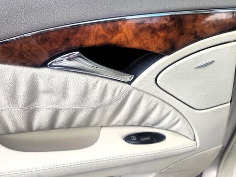 Used 2003 Mercedes-Benz E 320 Sedan image 7