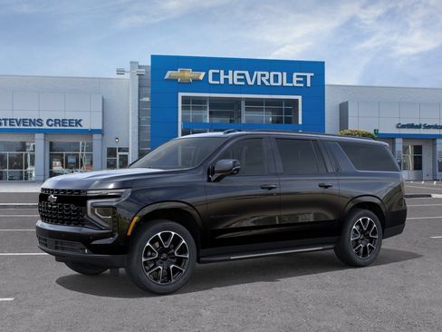 New 2026 Chevrolet Suburban RST w/ Comfort Package AWD/4WD image 6
