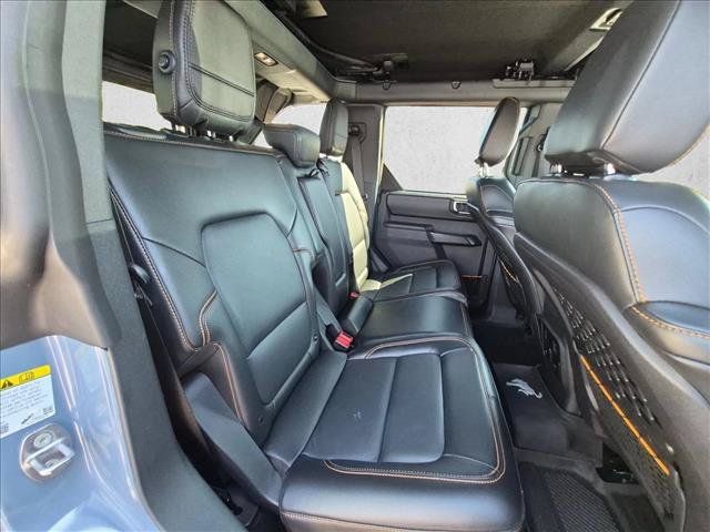 Used 2024 Ford Bronco Badlands AWD/4WD image 21
