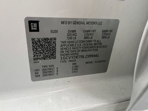 Used 2020 Chevrolet Silverado 1500 LT w/ All-Star Edition image 18