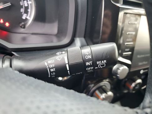 Used 2024 Toyota 4Runner TRD Off-Road image 31