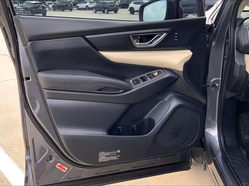 Used 2021 Subaru Ascent Limited image 21